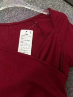 230 Pieces Women's French Retro Cross V-Neck Wine Red Short Sleeve Slim Waist Cropped T-Shirt Stock - Image 3