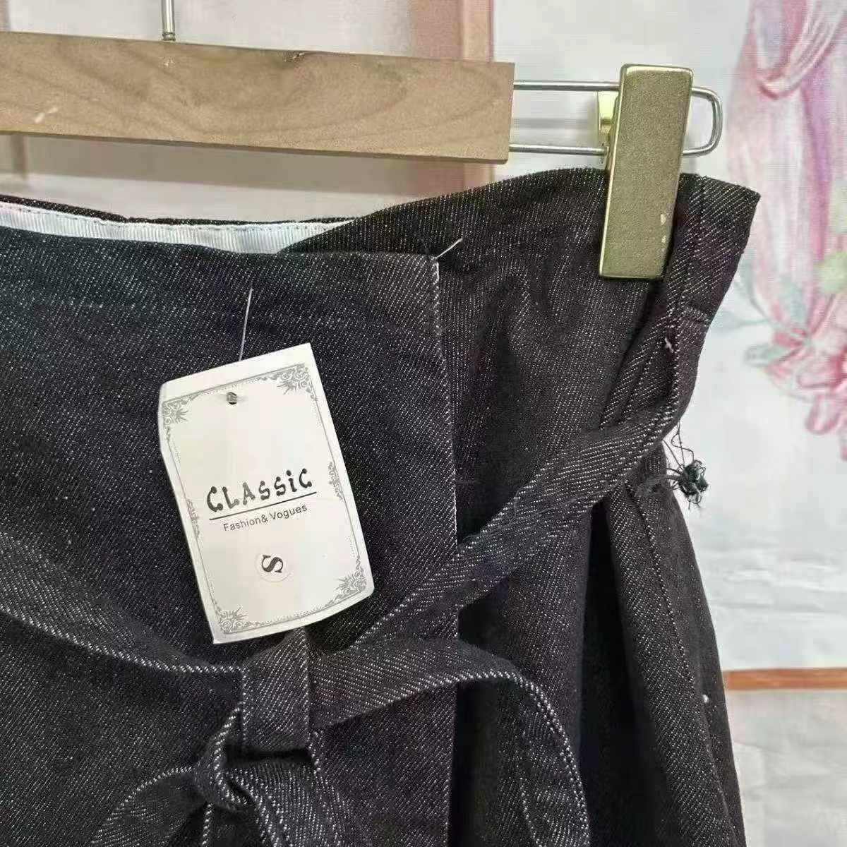 High Waist Slimming Versatile Irregular Denim Mini Skirts Stock Lot - Approx 95 Pieces - Image 1