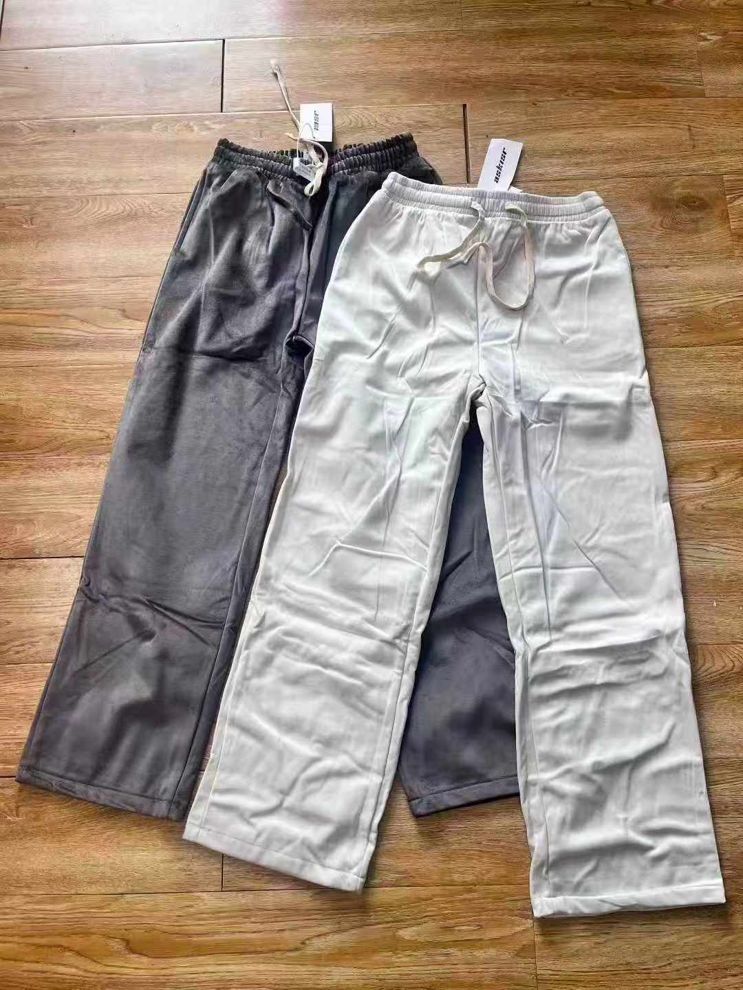 600 Pieces Unisex Fleece-Lined Straight Sweatpants 2 Colors Sizes S-3XL Bulk Stock Clearance Wholesale - Image 2