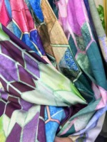 1200 Pcs Amazon Hot Street Style Geometric Cube Print V-neck Zip Long Sleeve Women T-shirt Bulk Stock - Image 3