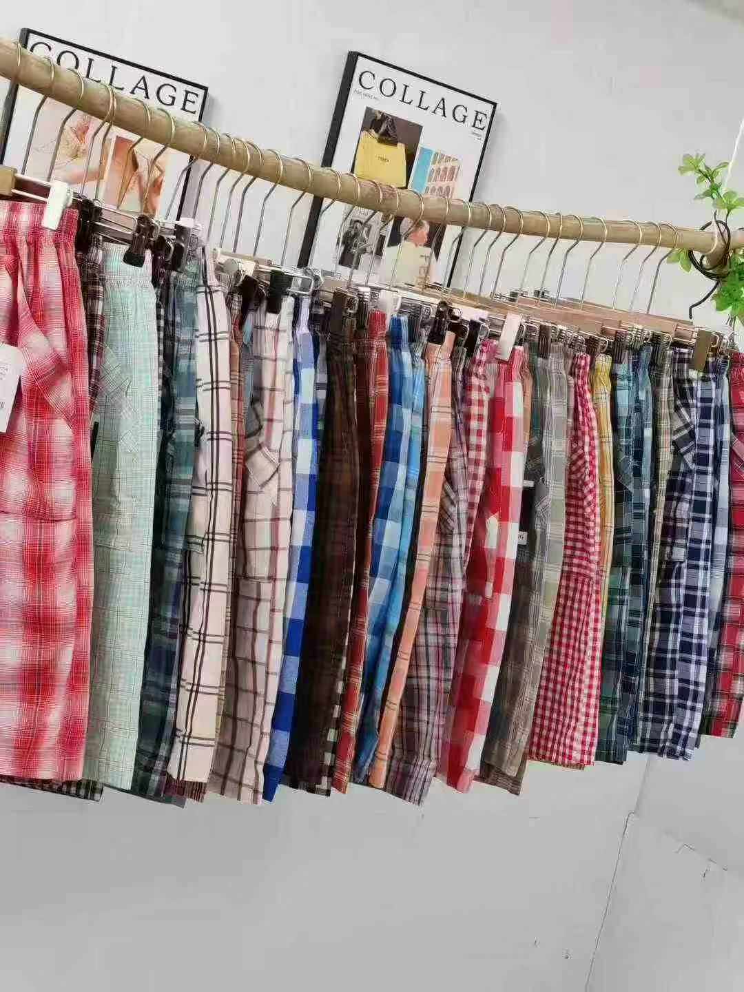 About 5070 Pcs Pure Cotton Plaid Loose Casual Five-inch Beach Shorts Clearance Stock - Image 2