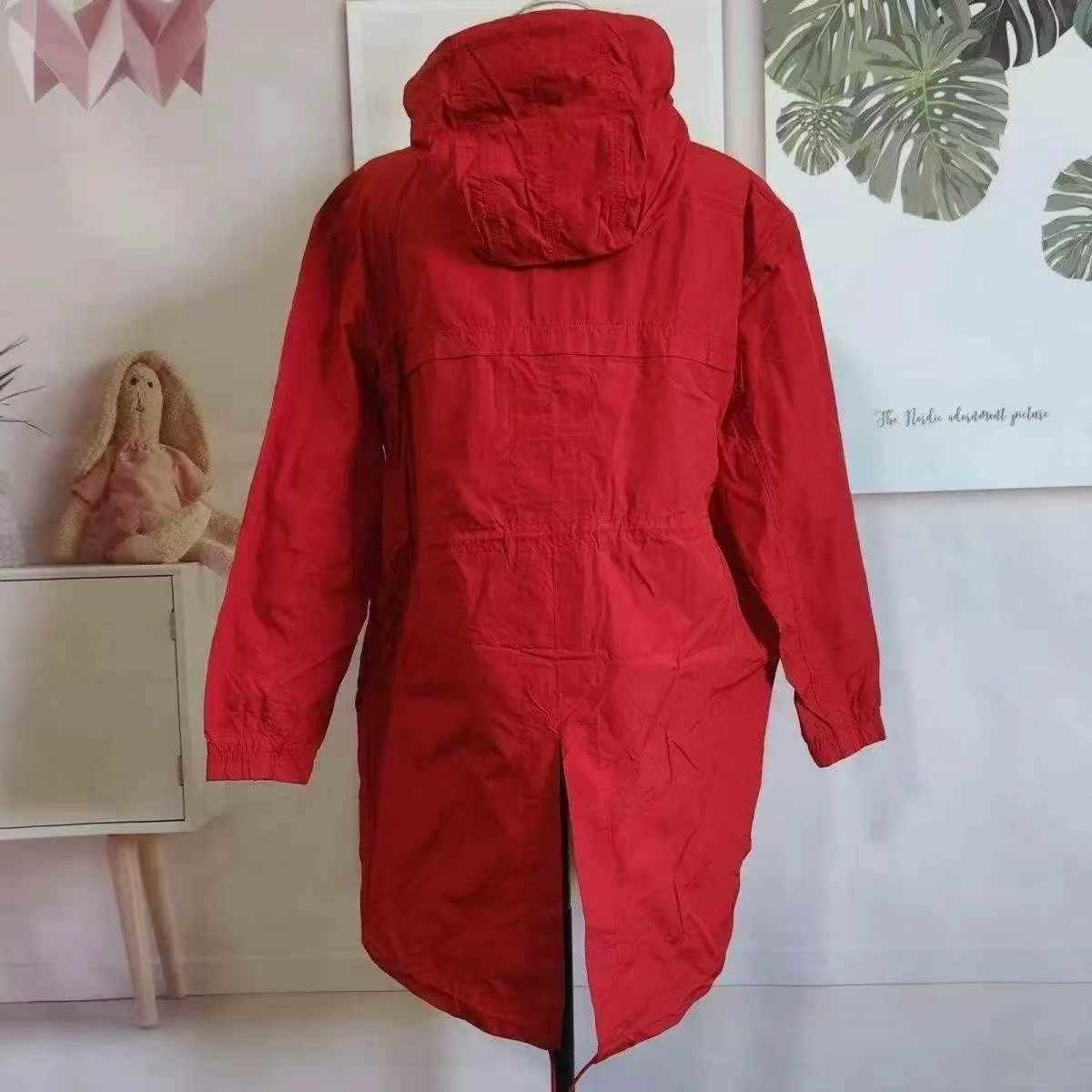 New Trendy Casual Minimalist Hooded Windbreaker | Bulk Wholesale Clothing Stock | 14.5 CNY Per Piece - Image 2