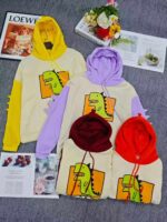 Clearance Bulk Stock: 664 Pcs Korean College Style Dinosaur Design Fleece Lined Hoodies S-XL Wholesale Export - Image 3