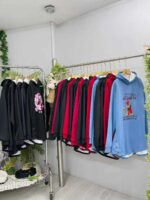 Clearance Sale 618PCS Foreign Trade Thickened Lamb Wool Sweatshirts Mixed Sizes Chinese Clothing Stock Lots Bulk Wholesale Export - Image 9