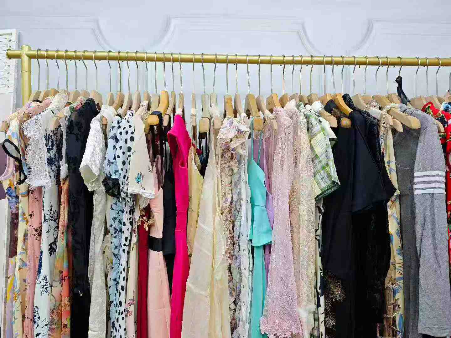 Clearance Original Brand Hot Girl Style Summer Dresses S-XL Bulk Wholesale Chinese Clothing Stock Lots - Image 2