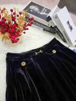 Clothing Stock Lots: 265 Pcs Black Velvet Pleated Skirt, High Waist A-Line Midi Skirt with Lining, Sizes S-2XL, Individually Packaged with Tags - Image 4