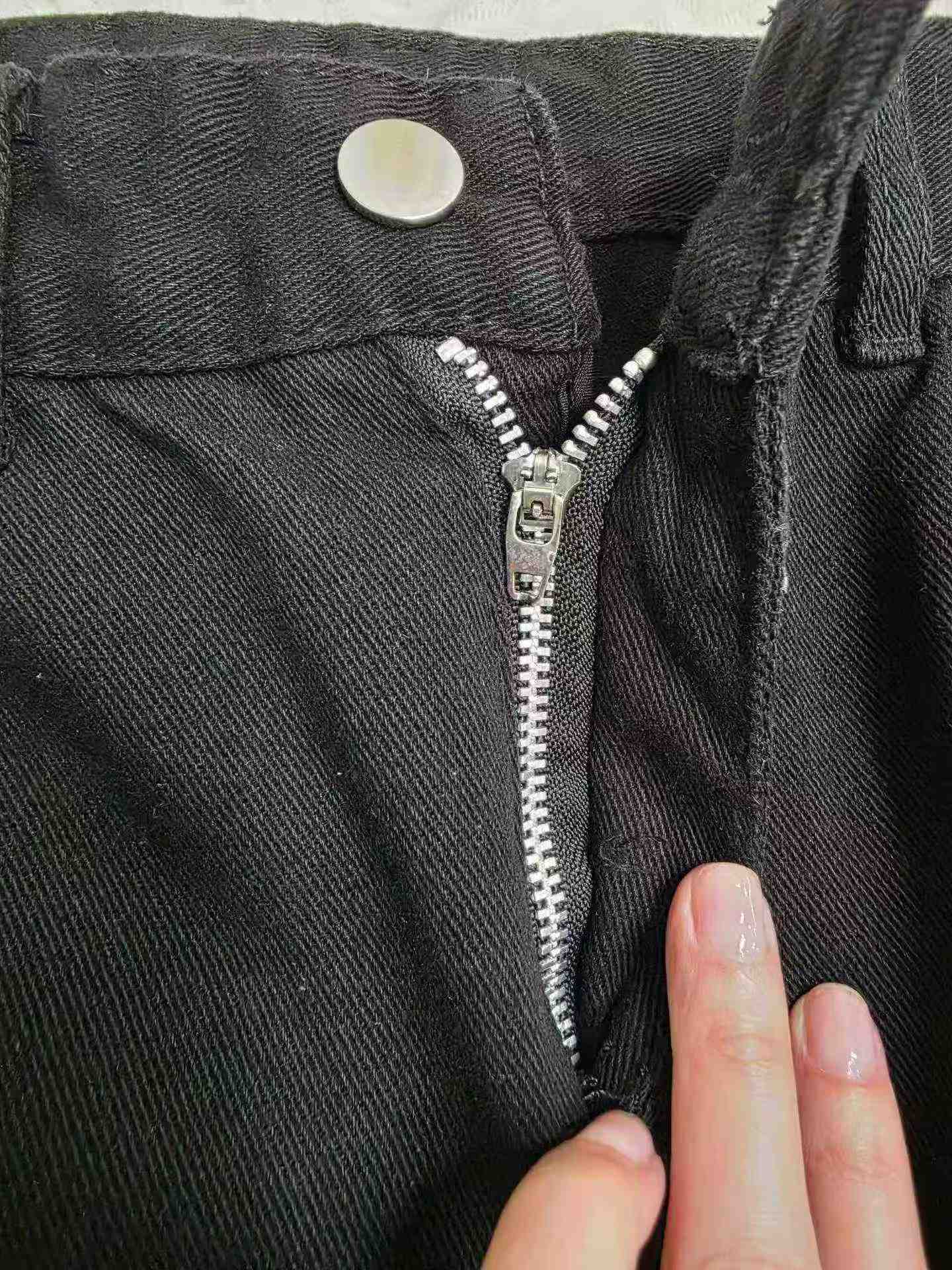 Bulk Stock Lot: 455 Pairs Unisex Distressed Hem Raw Edge Jeans, Sizes S-3XL, Individual Pack with Tags - Image 2