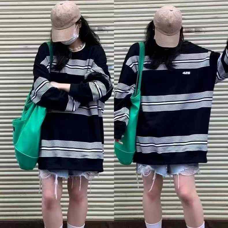 Unisex Sweatshirts Clothing Stock Lot - 295 Pcs, Individually Packed, Sizes 1-5, Clearance Wholesale - Image 1