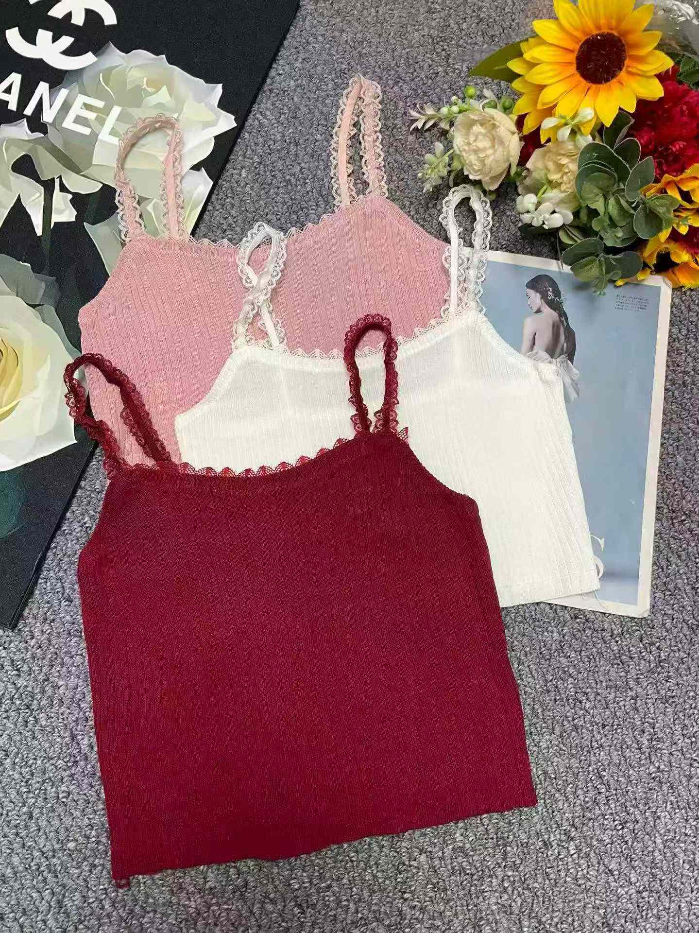Clothing Stock Lot: 910 Pcs Summer New French Lace Trim Knit Camisole Tops, Soft Stretch Fabric, One-Size, Independent Packing - Image 1