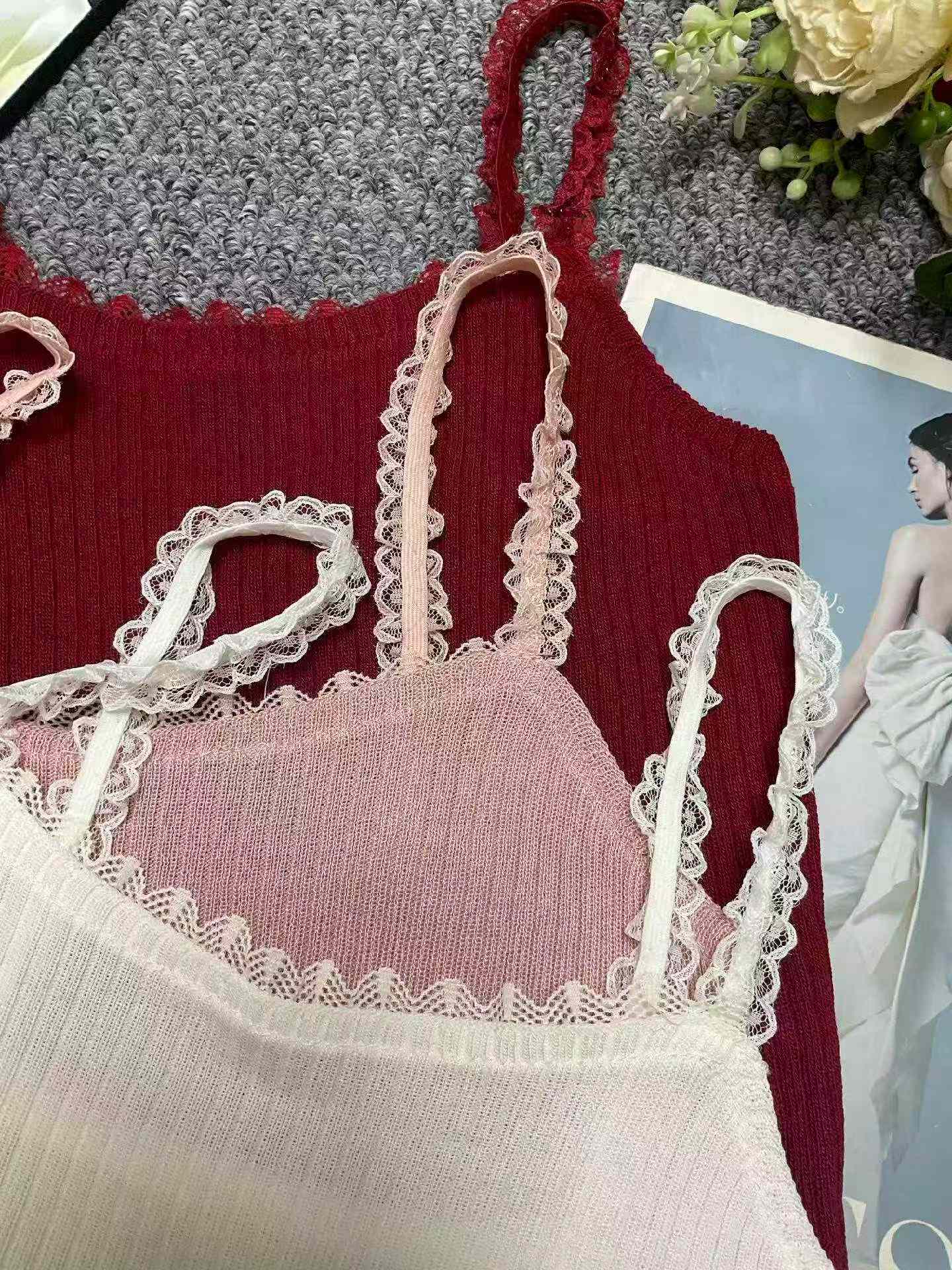 Clothing Stock Lot: 910 Pcs Summer New French Lace Trim Knit Camisole Tops, Soft Stretch Fabric, One-Size, Independent Packing - Image 2