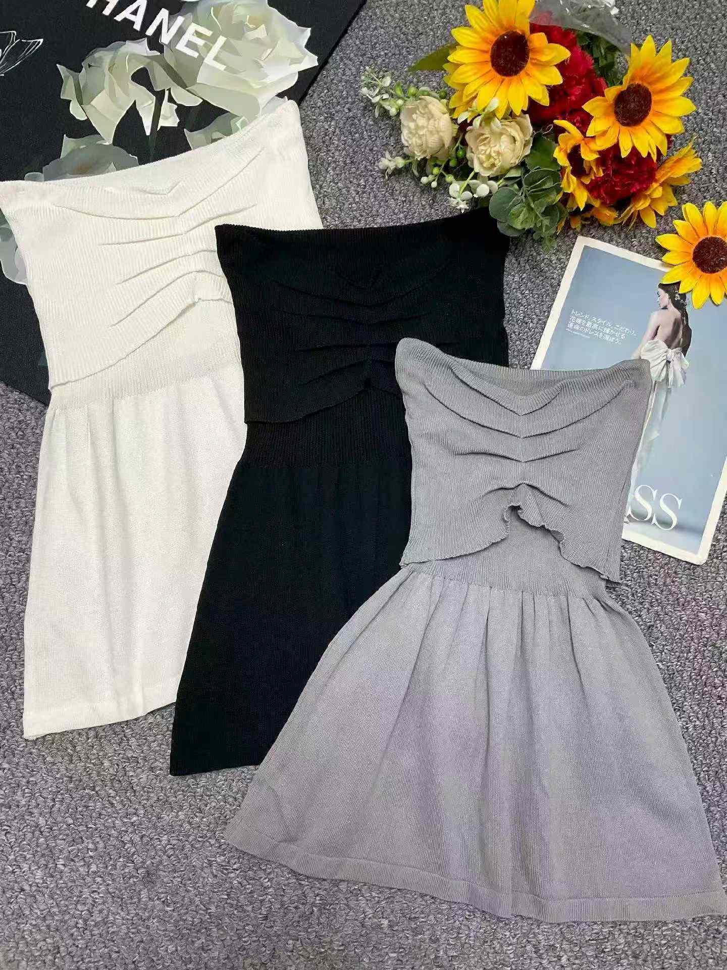 Summer New Sexy Knitted Camisole Tank Top, About 450 Pieces, Bulk Wholesale Stock Clothing - Image 1