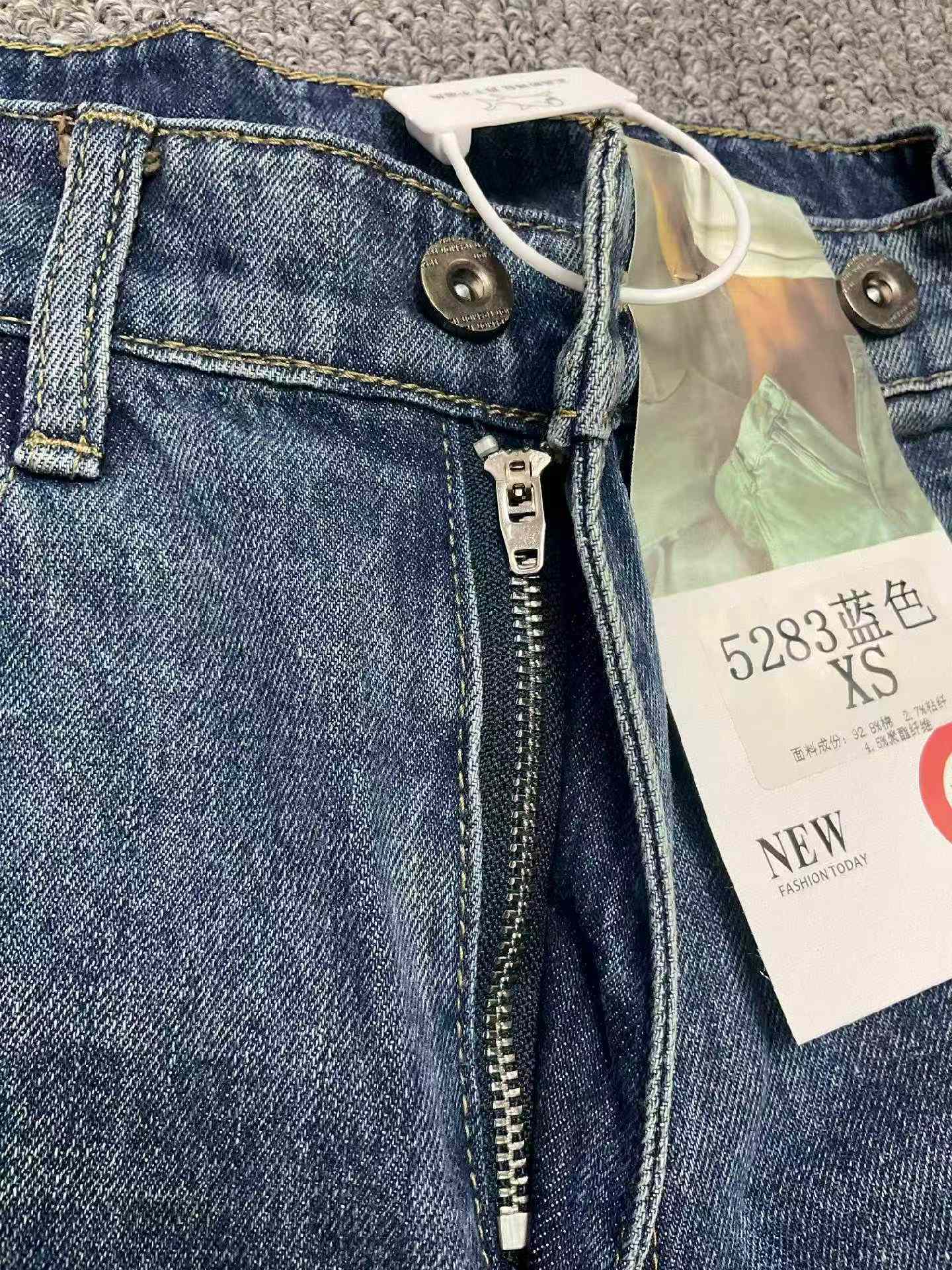 Spring New Trendy Retro Washed Cotton Adjustable Straight Wide Leg Jeans, Sizes XS-L, About 220 Pieces Bulk Wholesale Stock - Image 2