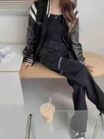 80 Pcs Tmall Overstock Women's American Style High Waist Slimming Loose Wide Leg Stretch Jeans - Image 8