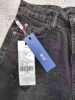 371 Pcs Off-shelf Branded Women's Heavy Distressed Denim Shorts, Sizes 25-32, With Hang Tags & Individual Packing - Image 2