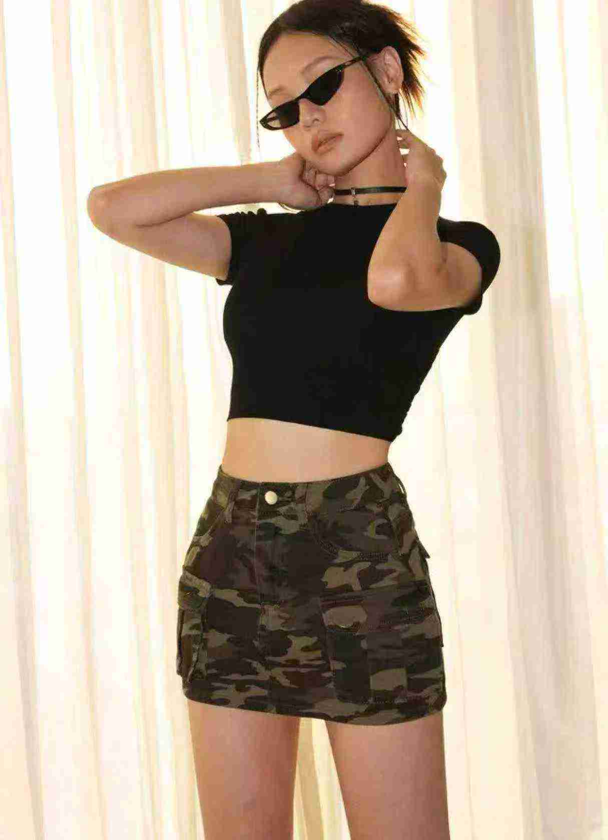 Summer New Brand Original American High Stretch Camo Multi-pocket Cargo Denim Mini Skirt, 149 Pieces Stock Lot Wholesale - Image 1