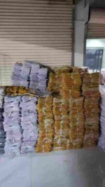 Clearance Bulk Stock 1240 Pcs Korean Style Textured V-Neck Regular Shoulder T-Shirts, Size 135 Individual Packing, More Yellow - Image 3