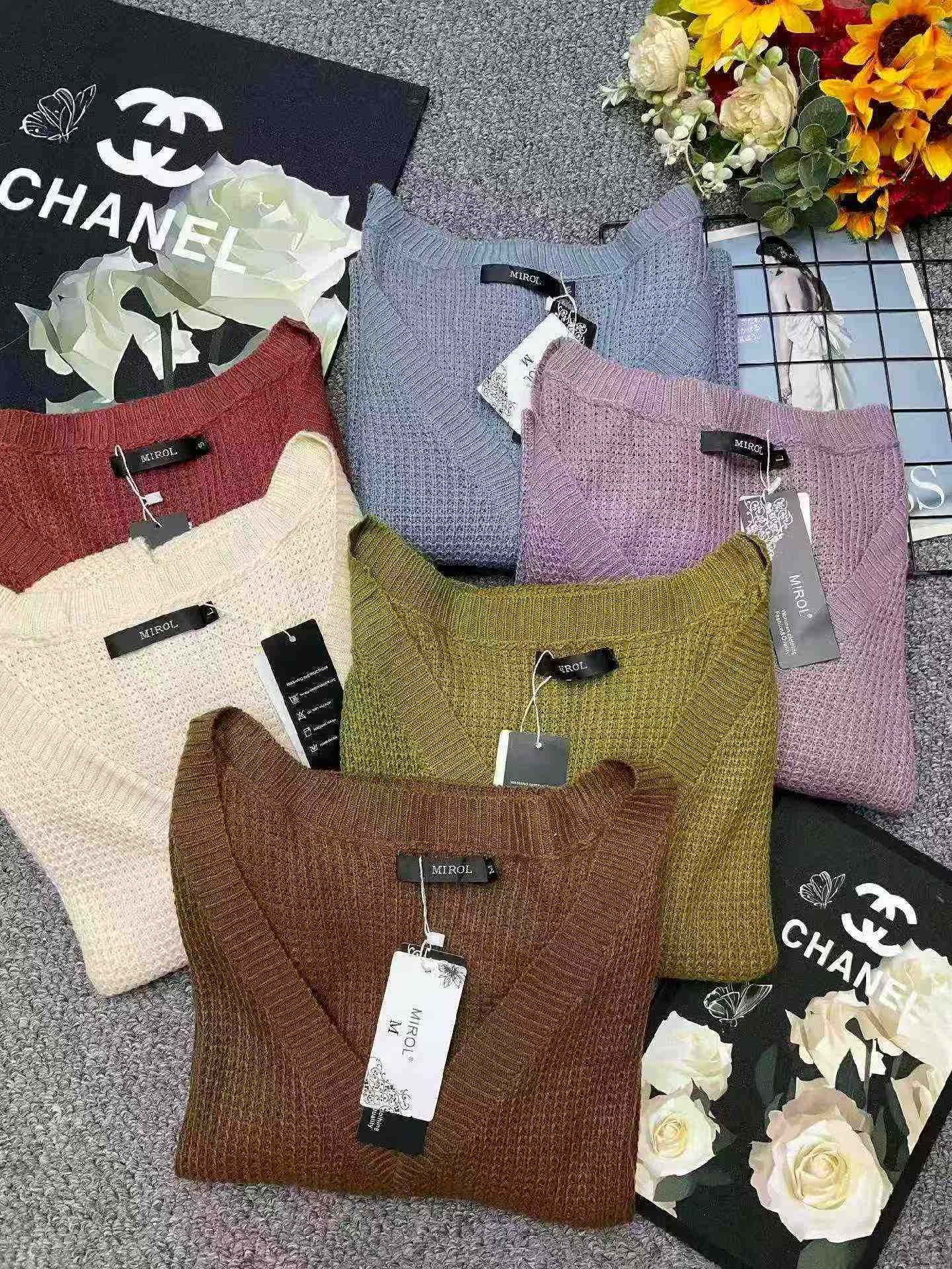 New Spring Branded Original American Plain Simple V-neck Pullover Sweater - 118 Pieces Bulk Stock Wholesale - Image 2