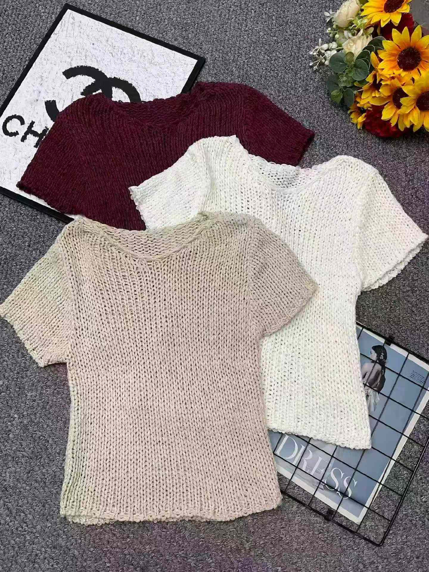 190 Pcs New Spring Summer Korean Style Hollow Out Cropped Knit Tops Bulk Stock Clearance - Image 1