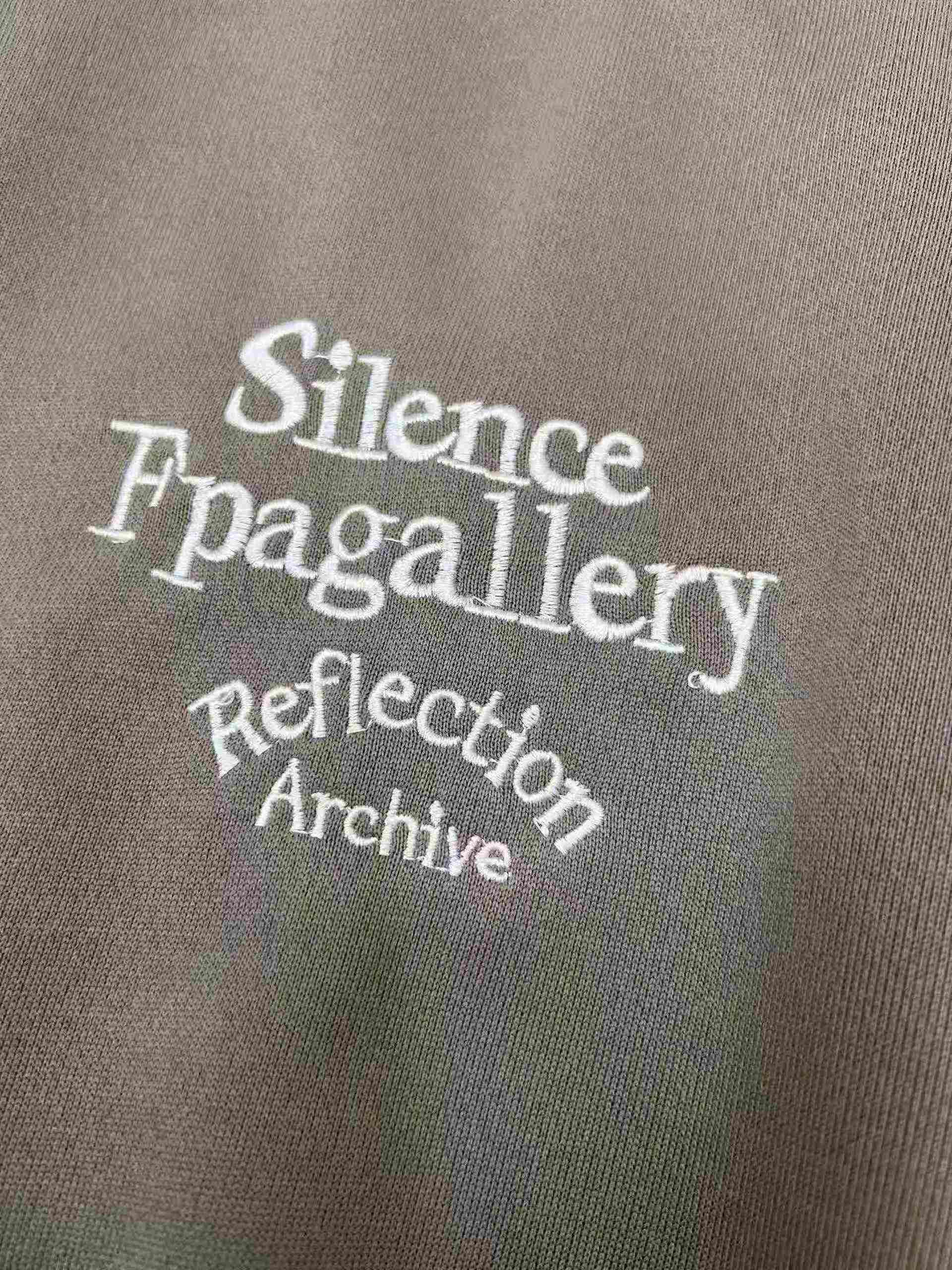 Around 500 Pcs Couple Fake Two-piece Patchwork Embroidered Crewneck Sweatshirts, One Style One Color, Sizes 1-4 - Image 2