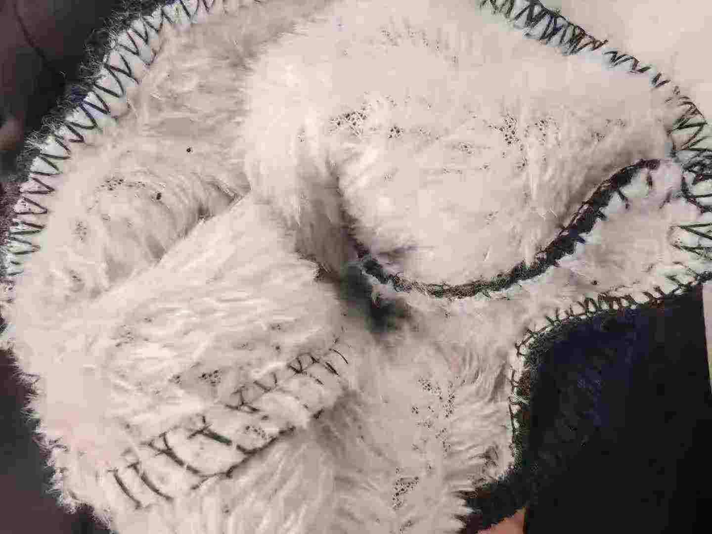 106 Pcs Women's Ribbed Sherpa Fleece Sweatpants Bulk Clearance Stock Wholesale - Image 2