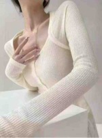 Clearance Sale 390 Pcs Sexy Backless Design Women Tops Chinese Clothing Stock - Image 9