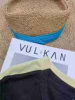 Clearance Stock: 145 Pieces Summer V-Neck Cat Print Regular Shoulder Short Sleeve T-Shirts, 2 Colors, Individually Packed - Image 5