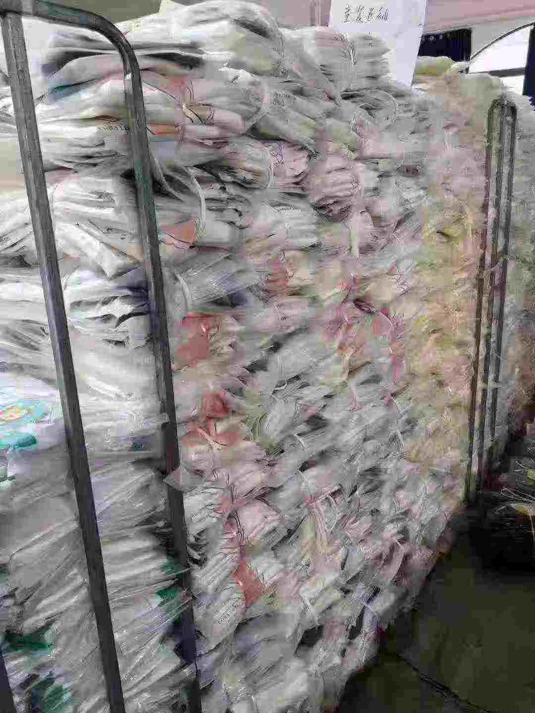 Approx 3800 Pieces Heart Logo Raglan Parent-child T-shirts Stock Lot For Wholesale Export - Image 2