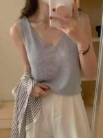 Summer New Niche Premium Tencel Linen V-neck Knit Tank Top - 299 Pieces Bulk Stock Wholesale - Image 4