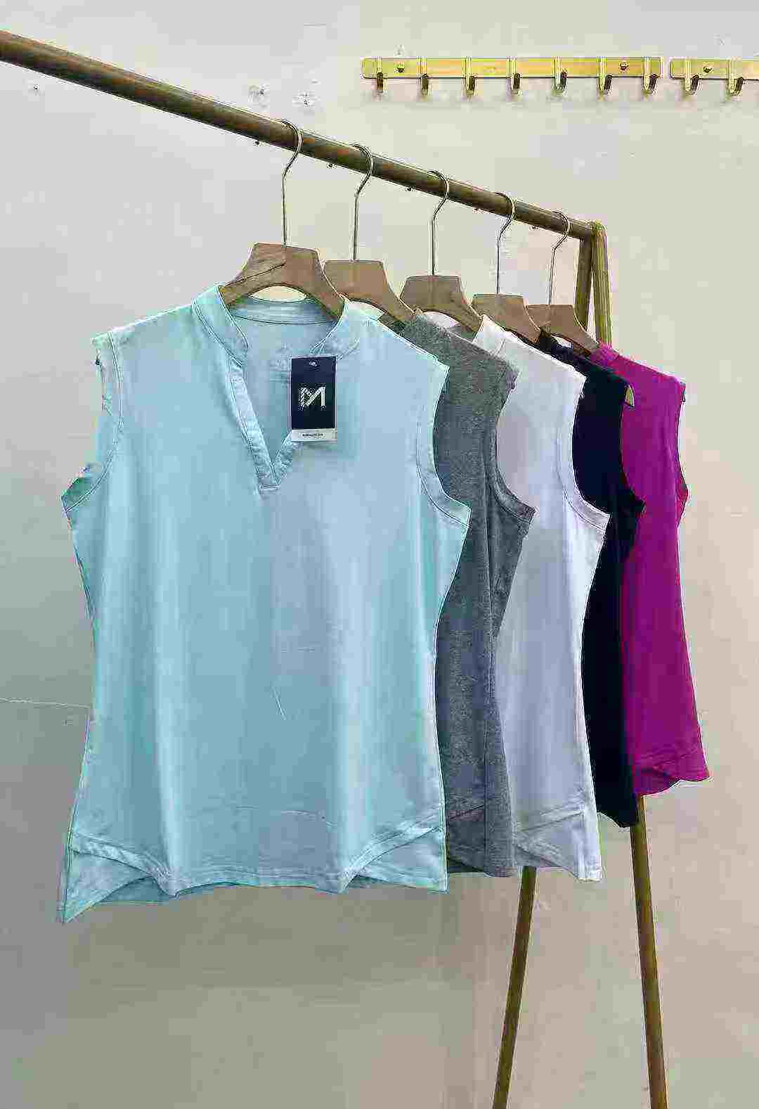 116 Pcs High Quality V-Neck Sleeveless Casual Sports Yoga Tops - Image 1