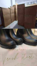 420 Pairs All Clear Sale: Taiwan Trendy Brand AIR SPACE Waterproof Thick-soled Mid & High Top Rain Boots - Image 2