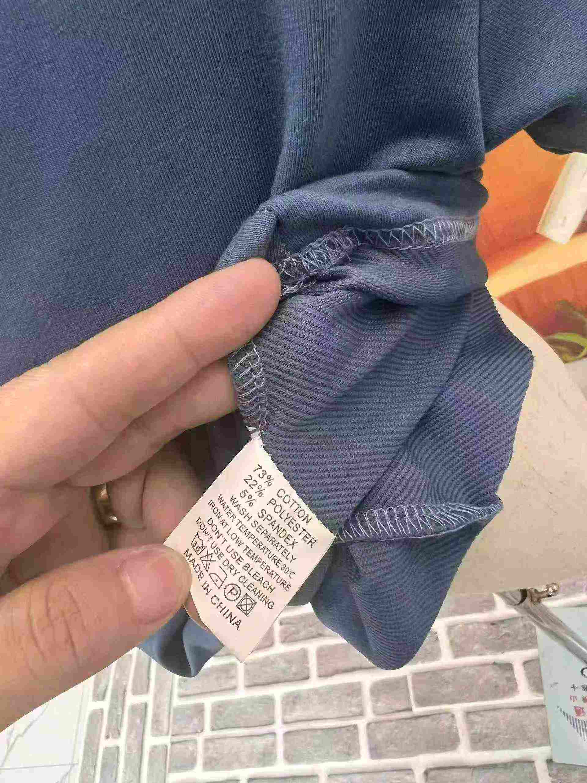 211 Pieces Big Kids V-Neck Polo Shirts Size M-3XL Single Color Individual Packing Stock Lot - Image 2