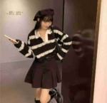 Bulk Clearance 13.5 CNY Each: Approx 210 Pcs Korean Style V-neck Heart Button Striped Knit Sweater - Image 4