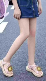 6000 Pairs Clearance Kids Sandals Kids Beach Shoes Wholesale Stock - Image 8