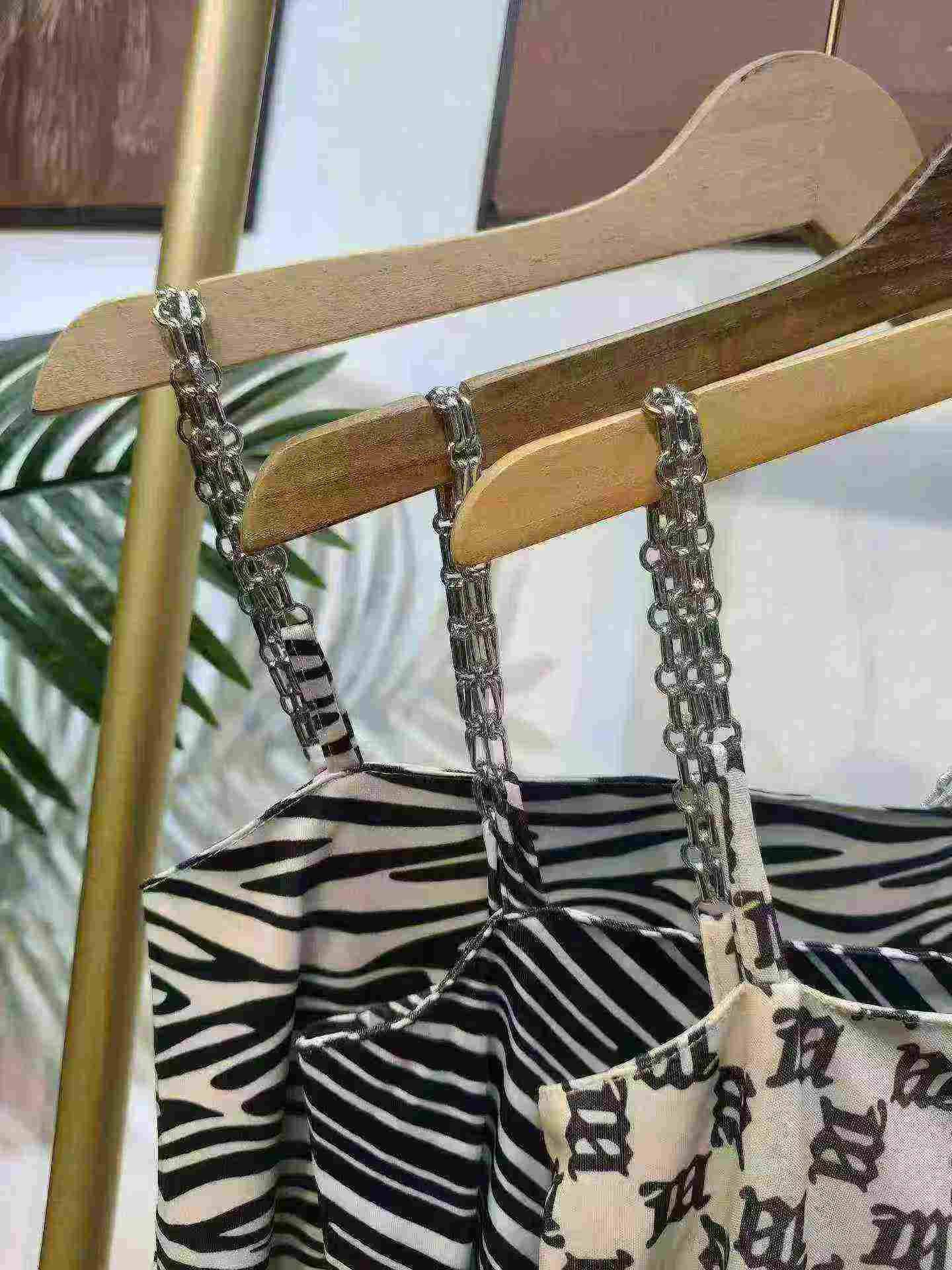 318 Pieces Whole Clearance Summer Women French Sweet Spicy Style Slim Bodycon Pencil Slip Dresses - Image 2