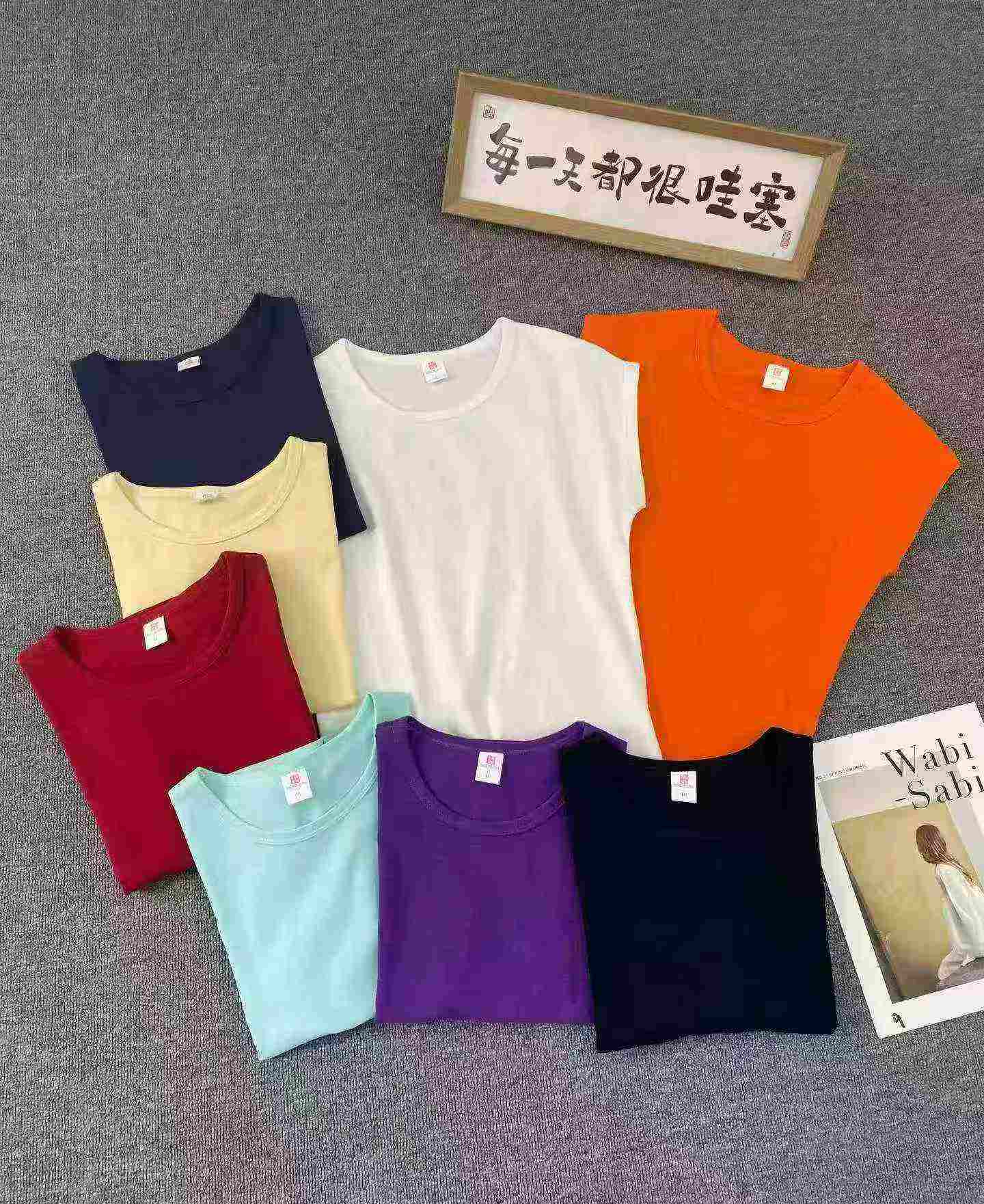 860 Pcs Cotton Young Women's Short Sleeve T-Shirts Stock Lot Wholesale - Image 1