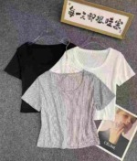 447 Pieces Women's Ice Silk Short Sleeve T-Shirts Clearance Wholesale Stock - Image 1