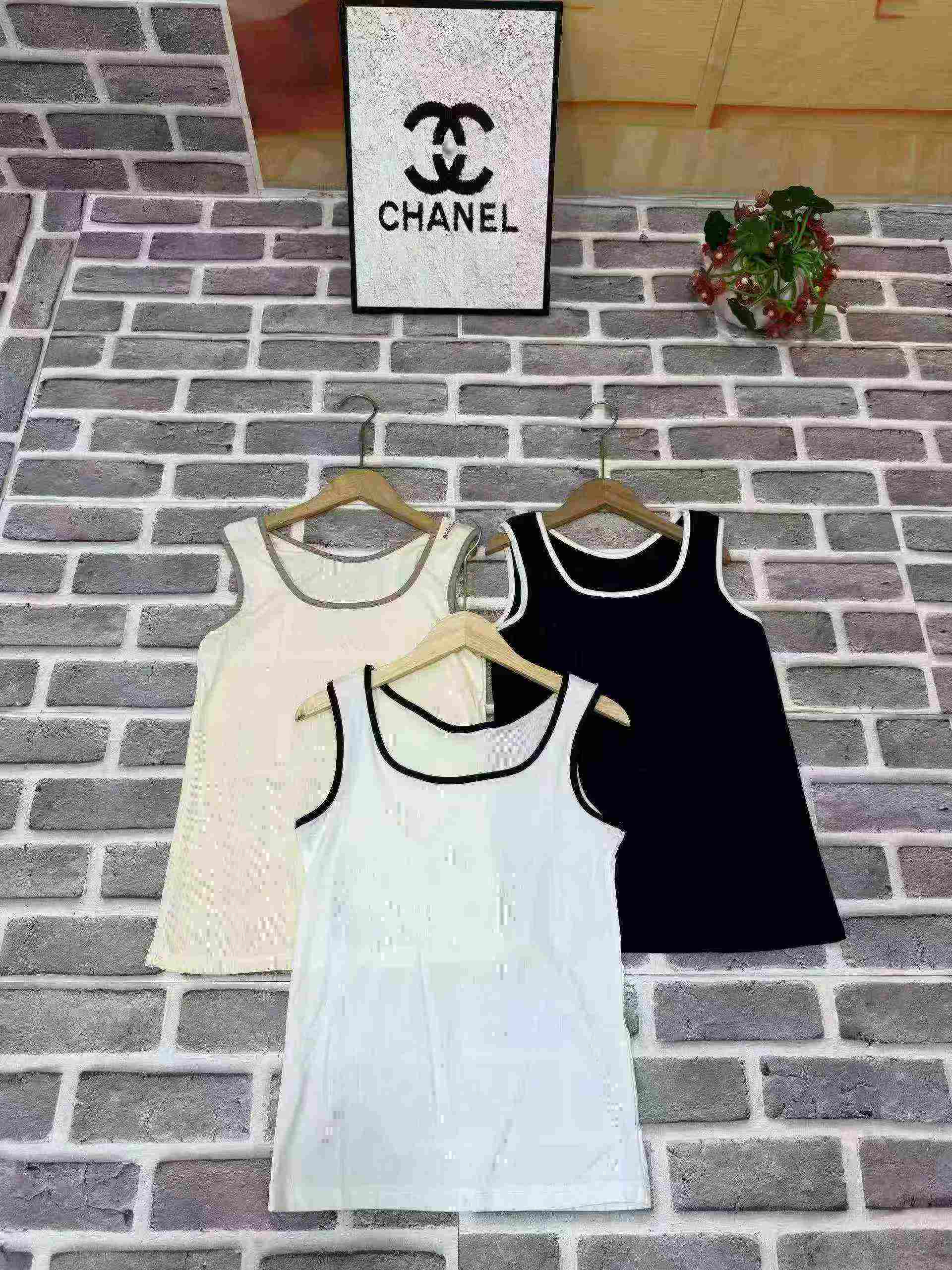 New Square Neck Colorblock Wide Strap Camisole Tank Top Women Inner Wear, 850 Pieces Stock Clearance - Image 2