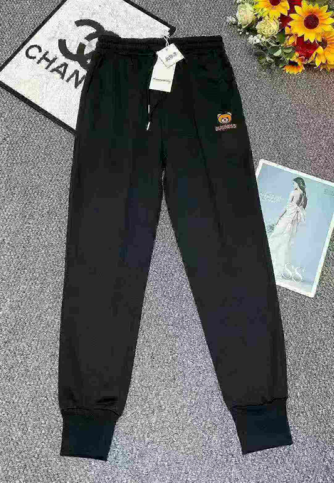 Spring New Trending Bear Loose Harem Elastic Waist Tapered Cotton Sweatpants, L-2XL, 175 Pieces, Bulk Clearance Wholesale - Image 1