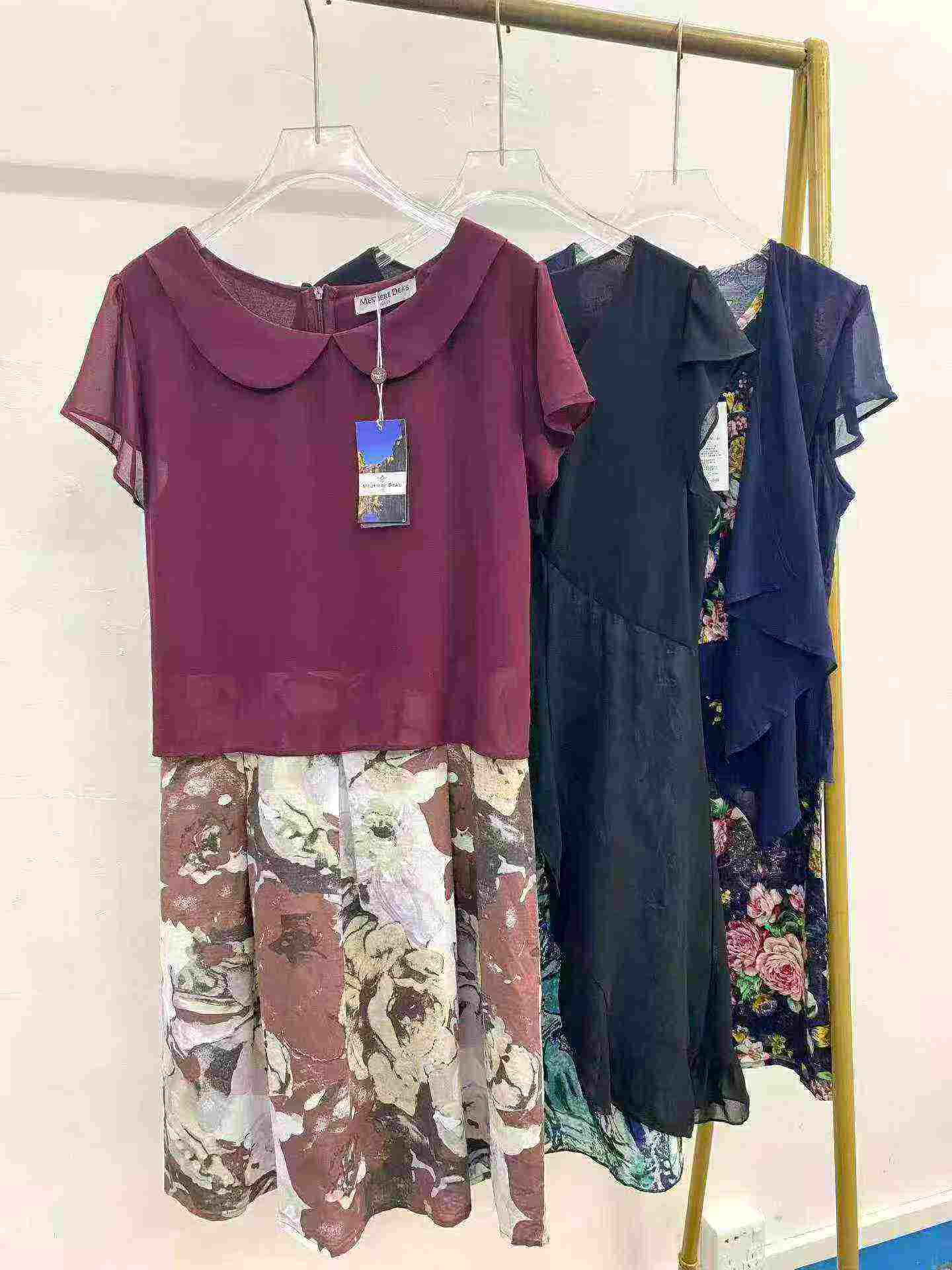 859 Pieces Floral Patchwork Linen Chiffon Dresses Wholesale Stock Lot - Image 1