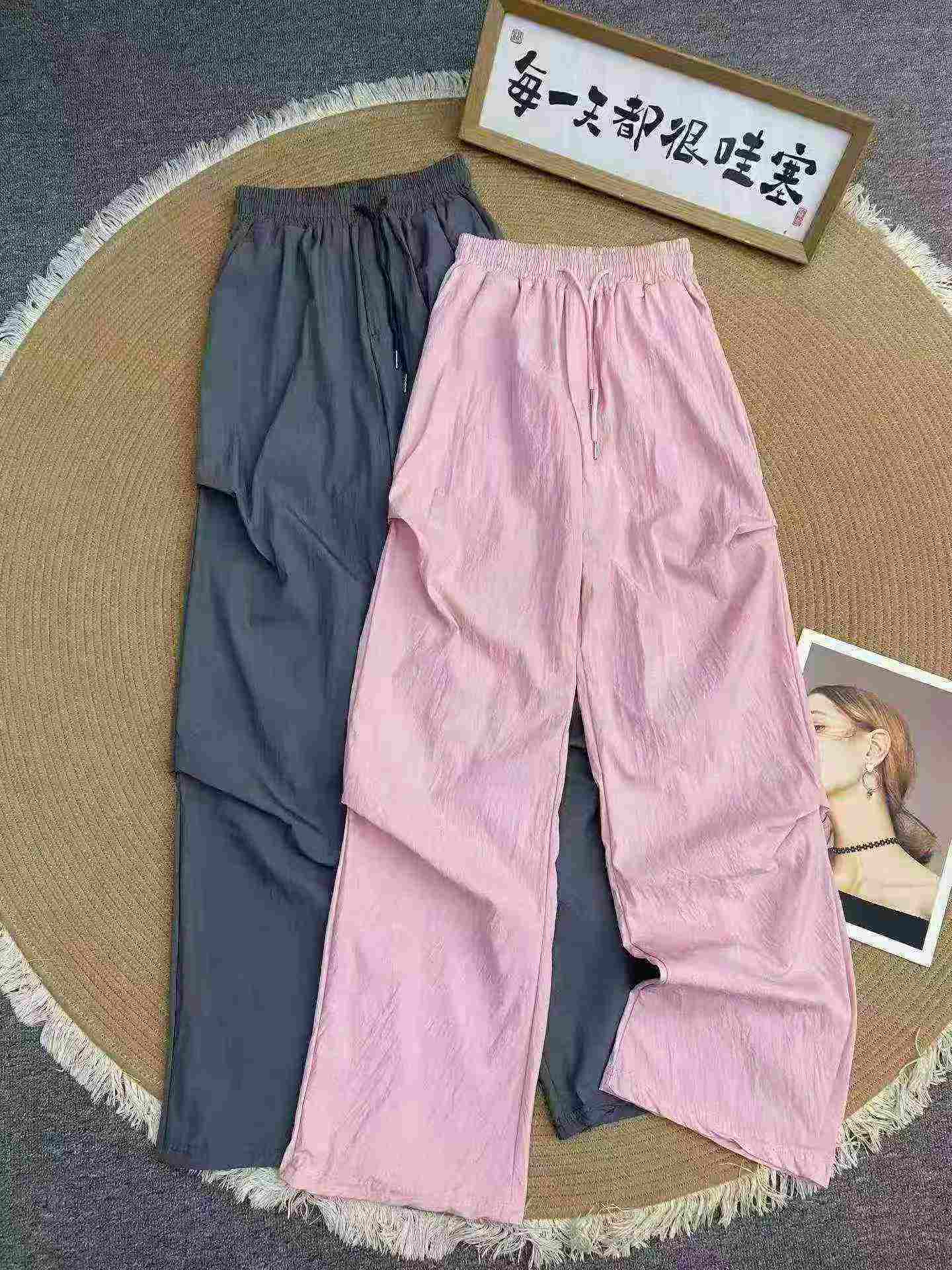 Casual Straight Cut American Style Couple Cargo Pants - 3084 Pieces Bulk Stock For Wholesale - Image 1