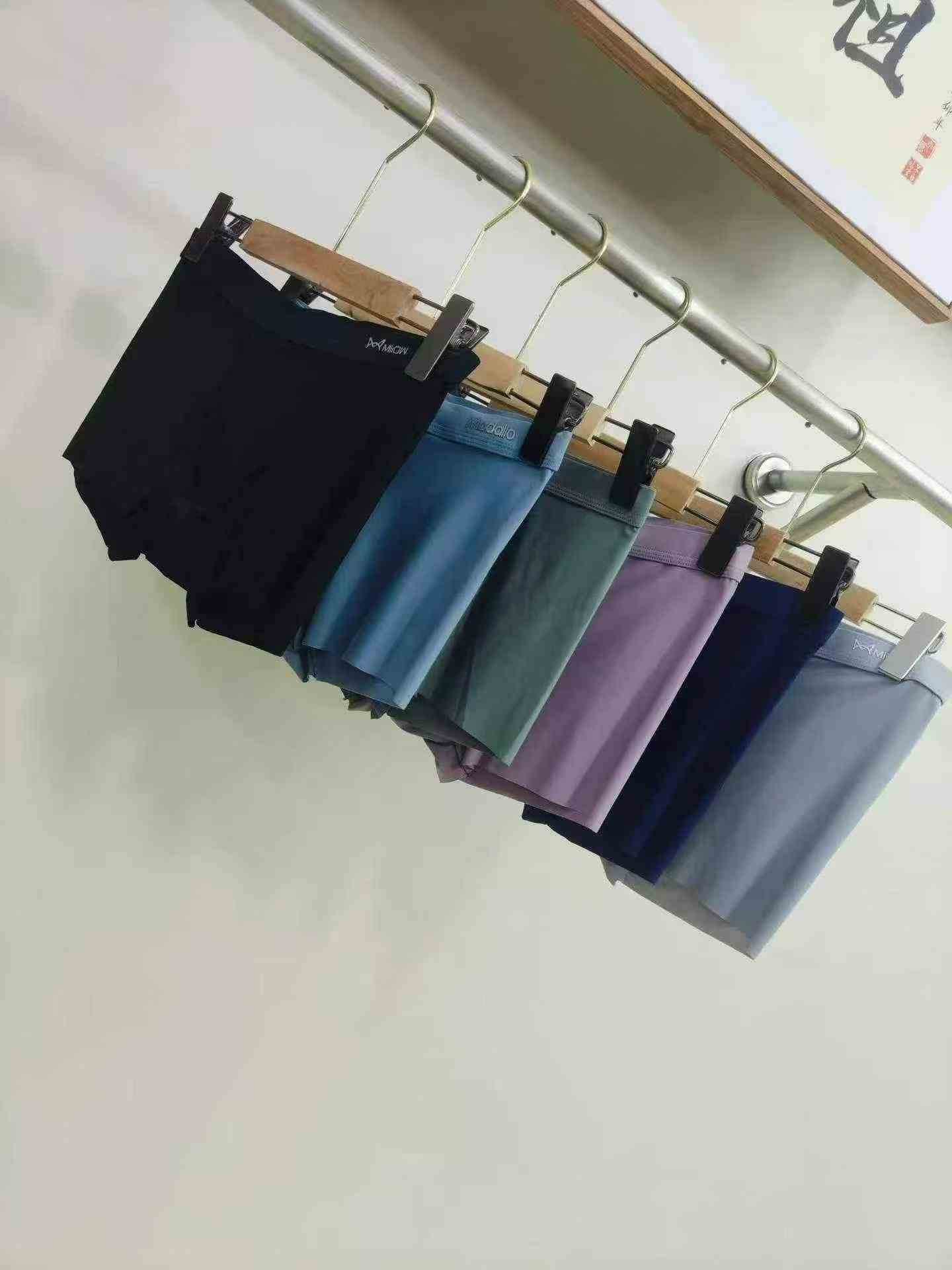 20000 Pcs Miiow Ice Silk Seamless Men's Boxer Briefs, Antibacterial Breathable Clearance Stock Wholesale - Image 2