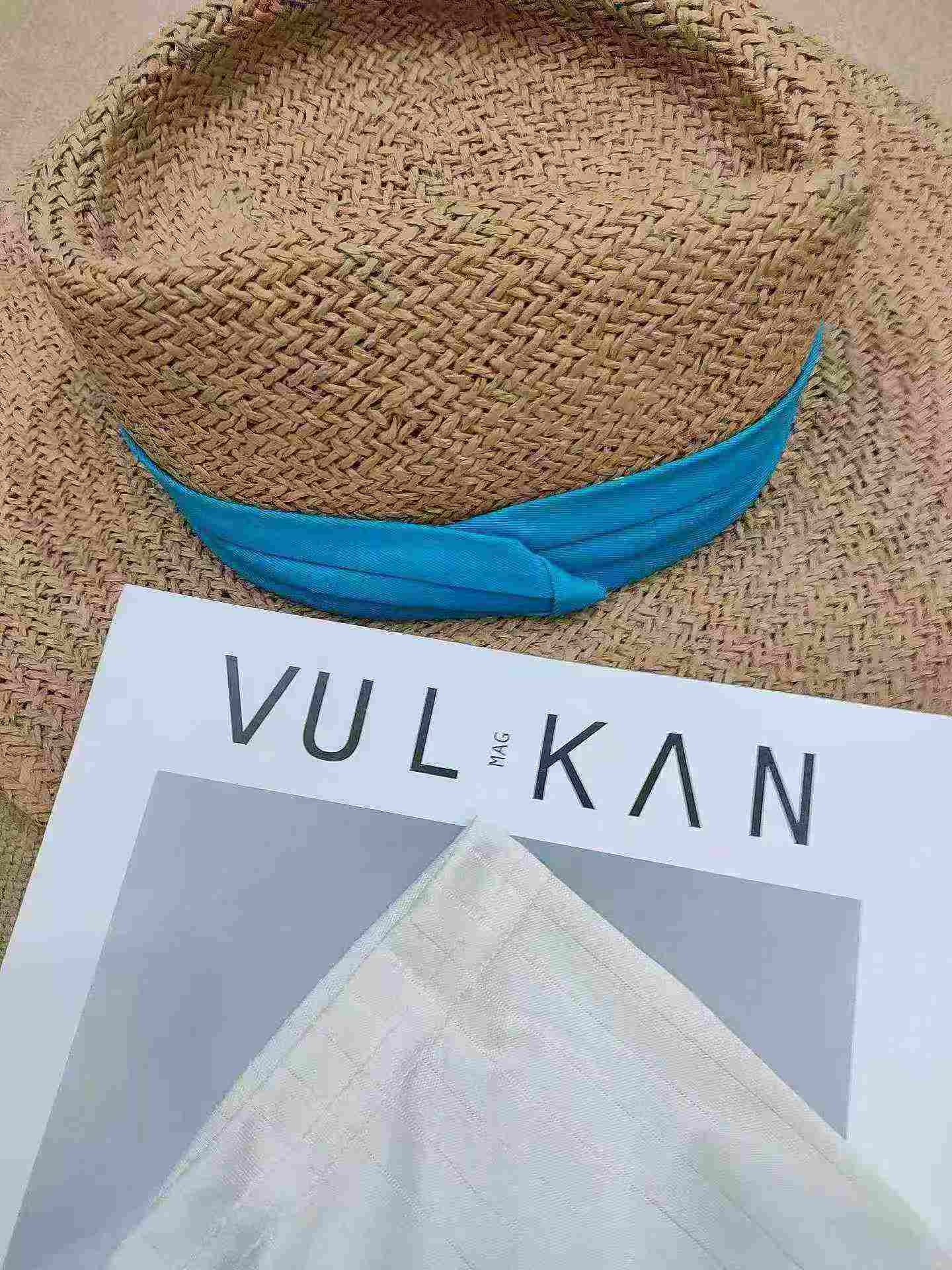 Clearance Bulk Stock Lot: 1620 Pcs Lace Trim Two-in-One Patchwork Floral Sexy T-Shirts, Assorted Sizes, Individual Packaging - Image 2