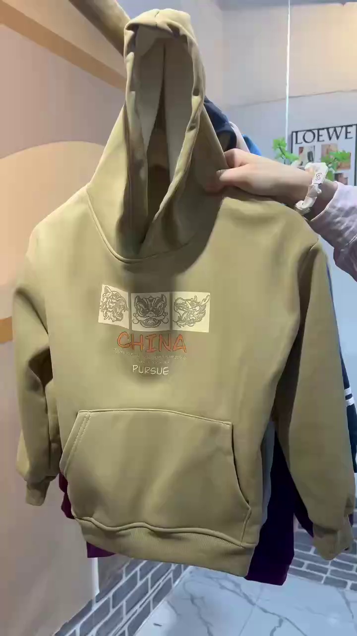 Full Clearance Bulk 180 Pieces Kids Fleece Lined Hoodies Chinese Clothing Stock Lots For Wholesale - Image 1