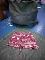 About 260 Pieces Loose Casual Shorts | Quality Chinese Clothing Stock Lots for Bulk Wholesale Export - Image 3