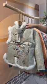 Clearance Bulk 530pcs Embroidered Winter Chinese Style Qipao Dresses For Wholesale Export - Video Thumbnail