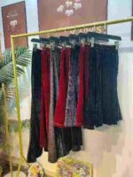 Bulk Clearance 1238 Pcs Gold Velvet Mermaid Bodycon Elastic High Waist Skirts Fall Winter Chinese Clothing Stock Wholesale - Image 5