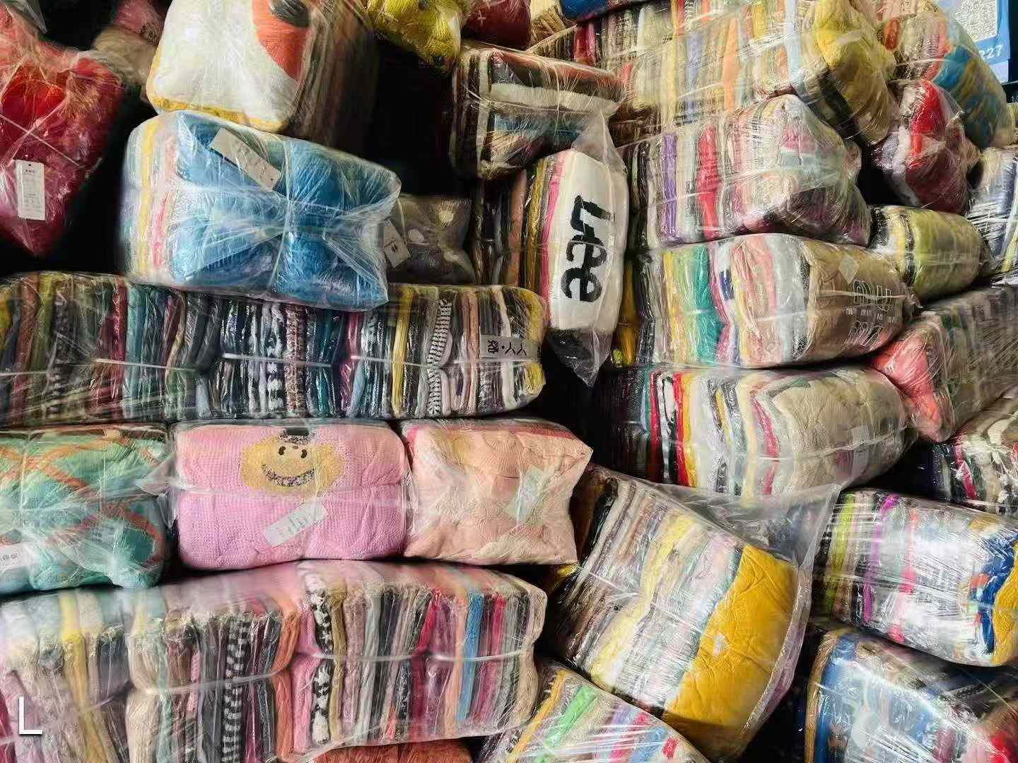 Washed Thick Women's Sweaters | Bulk Chinese Clothing Stock Lots for Wholesale Export - Image 1