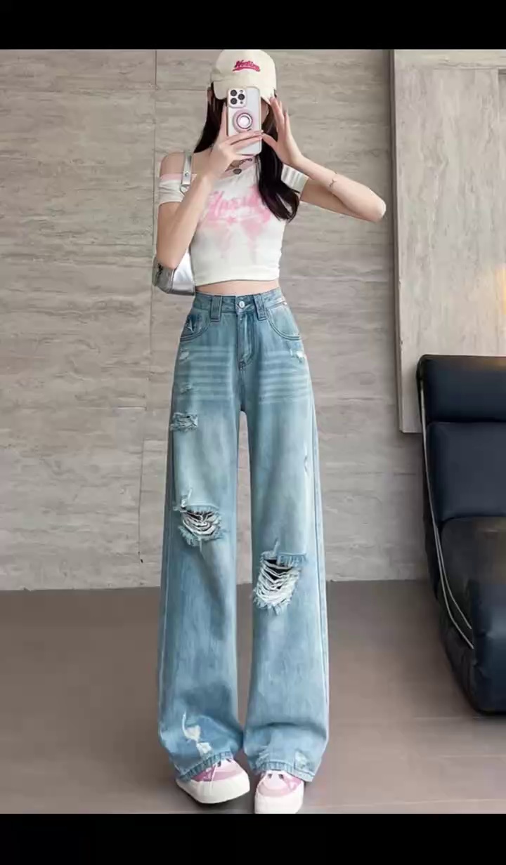 Full Clearance 9.5 CNY Around 3500 Pieces High Quality New Style Women's Mixed Jeans - Image 1