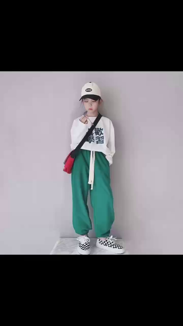 Approx 600 Pcs Mixed Children's Pants, Mostly Older Kids, Full Sizes, With Hang Tags, Clean Zhejiang Stock Clearance - Image 1