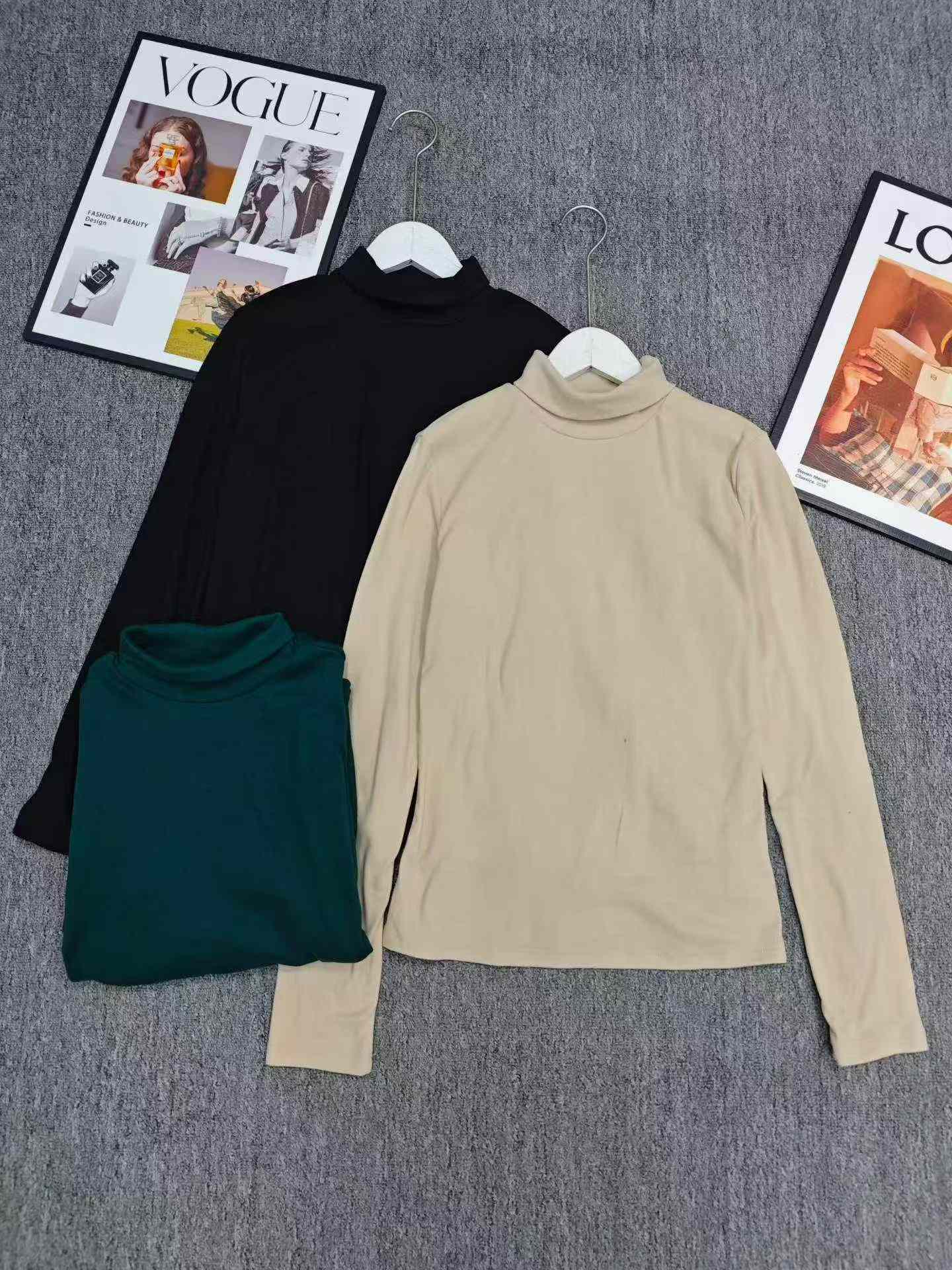 Approx 1200PCS Fall Winter Maillard Retro Women's Soft Dralon Base Layer Tops Chinese Clothing Stock For Wholesale Export - Image 1